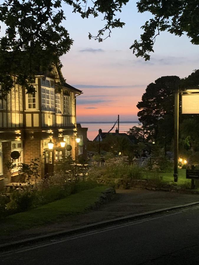 Bed and Breakfast The Fishbourne Fishbourne  Esterno foto